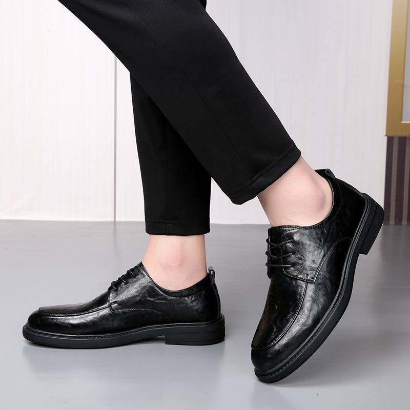 Leather Men Breathable Business Shoes Fashion Man Oxford Shoes Lace-Up Outdoor Male Driving Shoes Classic Men Shoes for Wedding