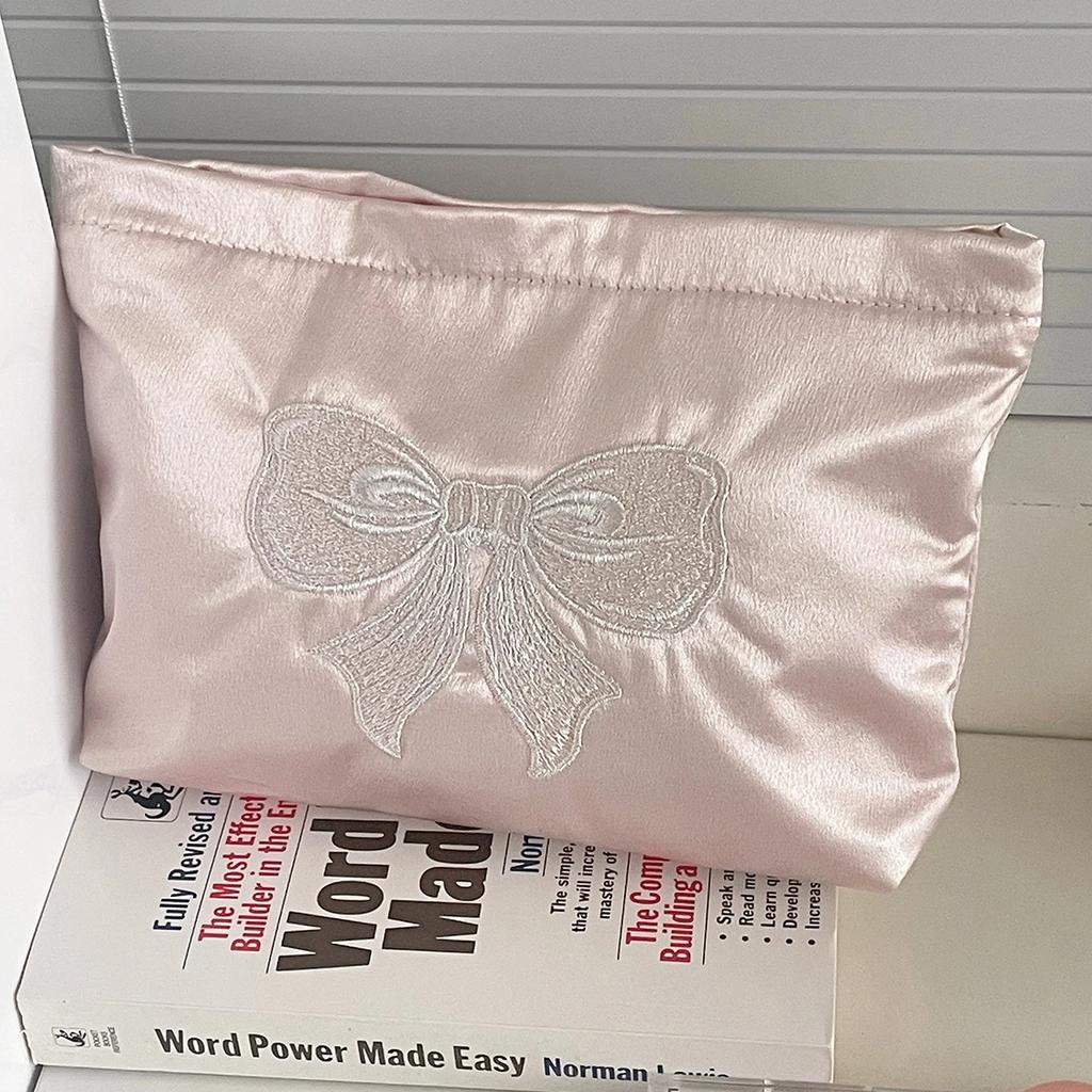 Pink Pearlescent Bow Women's Cosmetic Bags Embroidery Satin Girls Storage Bag Zipper Makeup Bag Toiletry Storage Pouch Handbags