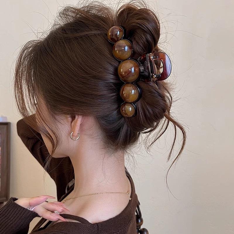 2025 Elegant Amber Bead Claw Clip for Women - Large Hairpin High-End Shark Headwear