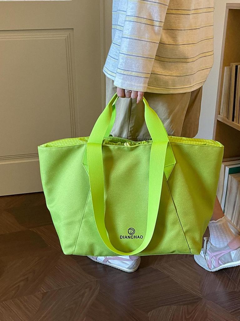 Lightweight Short-Distance Travel Tote: New Fashion Solid Color Handbag with Large Storage Capacity