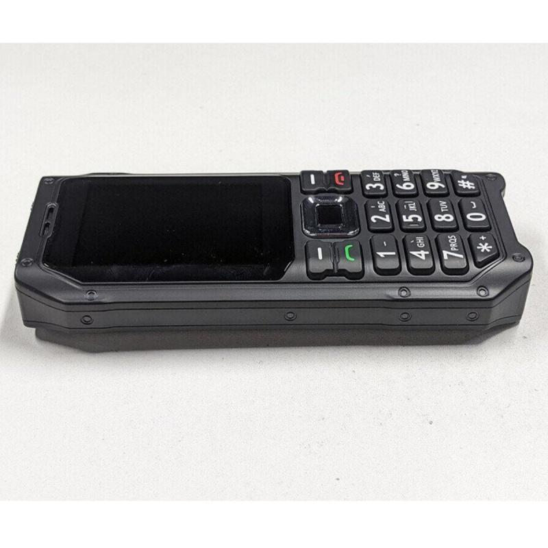 Soyes K80 GSM 2G Mobilní telefon 2,4palcový HD displej Dual SIM MP3 FM Vibrace 1800mAh SOS Svítilna Budík Tlačítkový telefon pro seniory