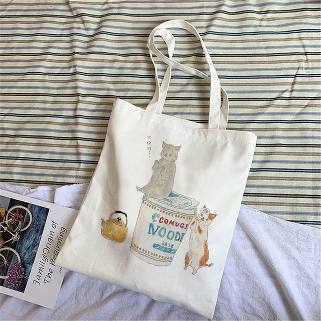 Fashion Niche Design Canvas Handbag Casual Wild Women's Shoulder Bag Student Schoolbag White Large Capacity No Zipper Handbag.