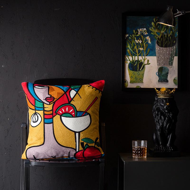 Christmas Picasso European and American Style Abstract Cushion Cover Living Room Sofa Embroidered Cushion Bedside Pillow Cover