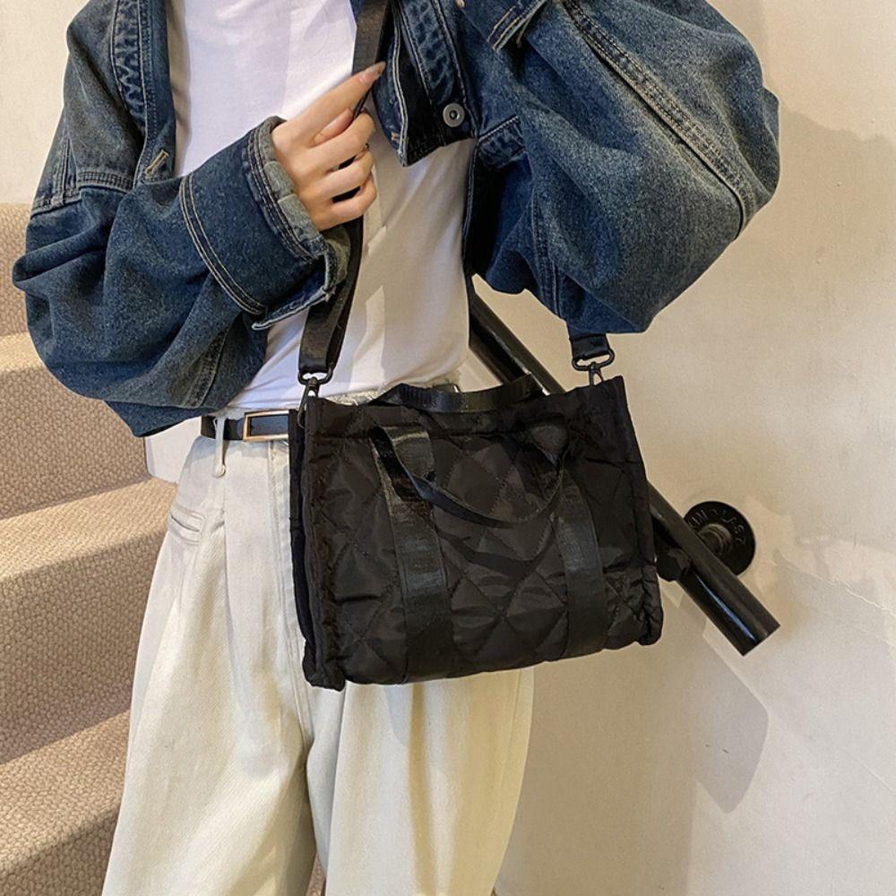 Korean Style Korean Shoulder Bag Large Capacity Small Puffer Bag Space Cotton Crossbody Bag  Girls
