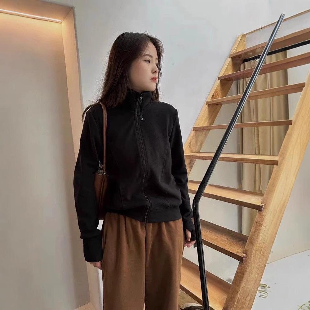 Korean Style Women's Zipper Long Sleeve Base Layer Top: Stand-Up Collar Sweatshirt Cardigan for Autumn/Winter 2024