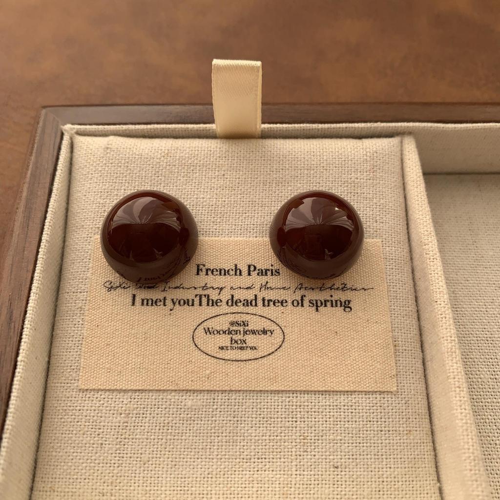 Simple Burgundy Enamel Stud Earrings Cute High Sense Versatile Sweet Romantic Niche Earrings Autumn And Winter