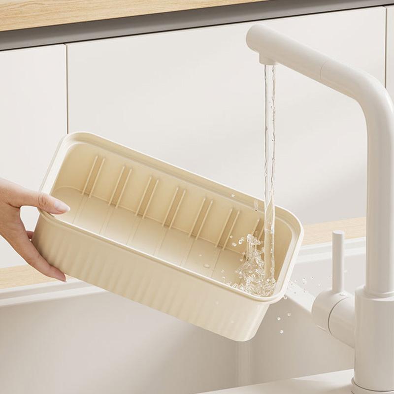 Korean Kimchi Fresh-Keeping Box Kitchen Refrigerator Pickle Seal Box with Cutter Portable Korean Bento Box Food Grade Lunch Box