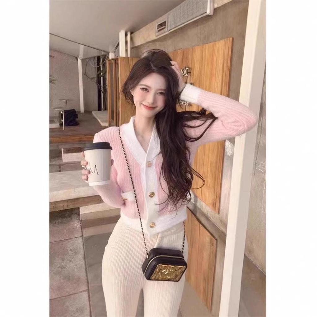 2024 Autumn V-Neck Patchwork Casual Women's Cardigan - Korean Style, Sweet Knitted Sweater