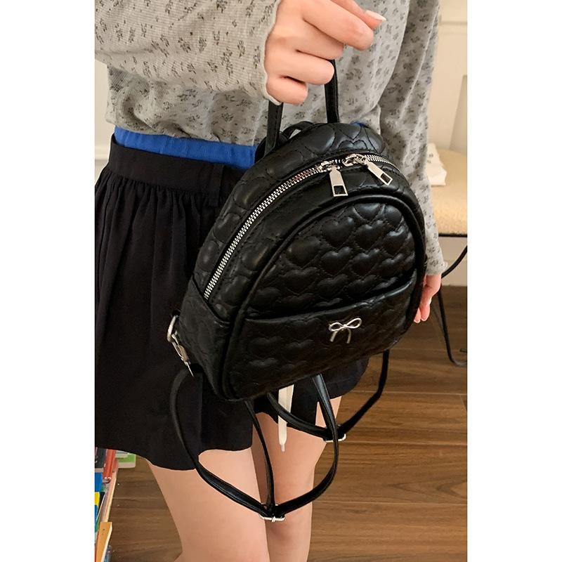 Korean Version of Fashionable Girlish Portable Small Bag 2025 New Love Embroidered Thread Backpack Casual Schoolbag