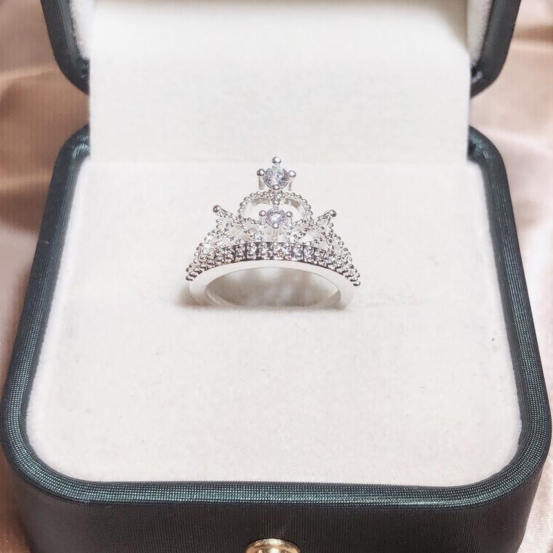 

Luxury Boutique Crown Ring Personality Miniature Zircon Jewelry Ring no. 8