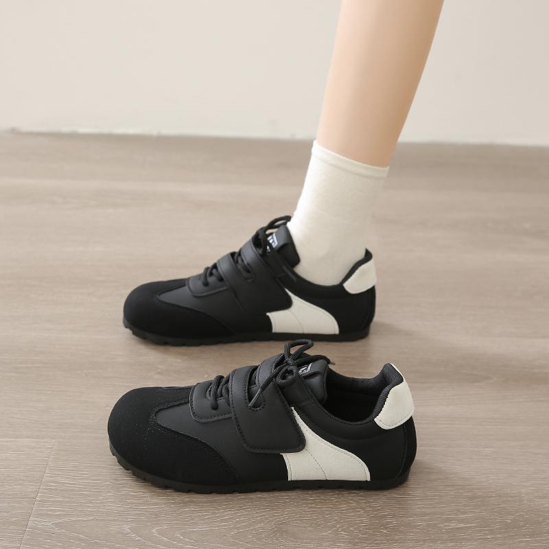 

Fashion New Style Fashionable Retro Lacing Breathable Women s Thick Bottom Pleated Casual Sneakers White Low Cut Shoes Zapatos Mujer 36