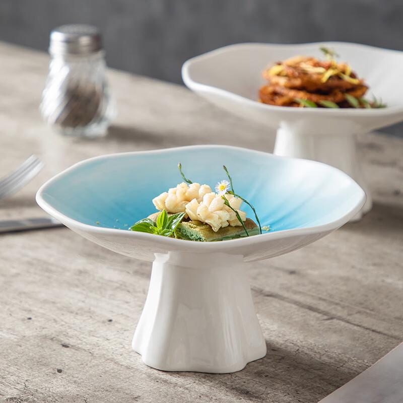 Light Luxury Ceramic High-Footed Fruit Plate