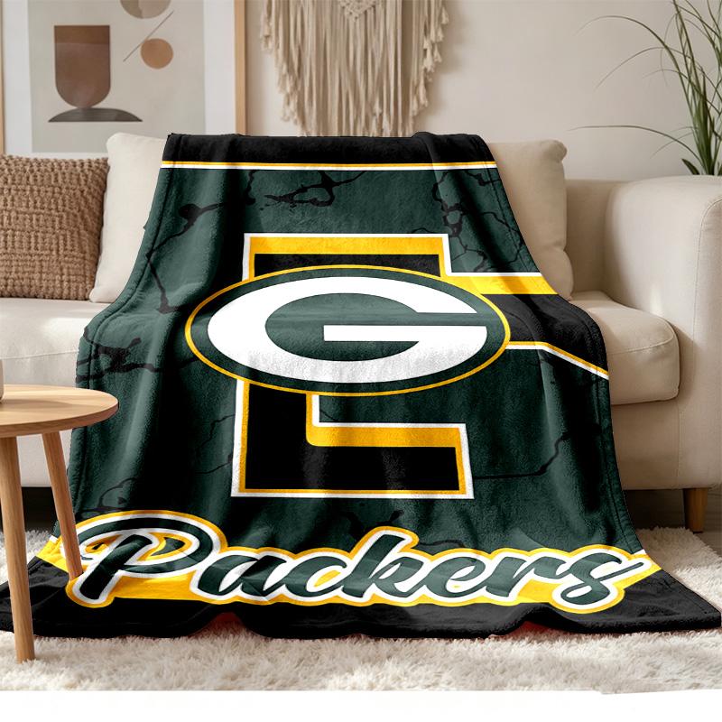 Green Bay Packers Soft and comfortable flannel Suitable for sofas living rooms outdoor camping travel and also makes a great anniversary gif