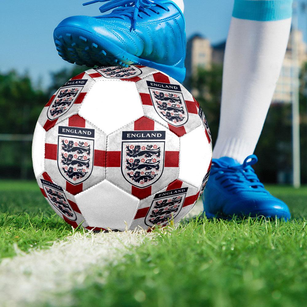 England Nationalmannschaft Fußballlogo Größe 5 Fußball, Maschinengenähtes PVC, Langlebig & Hoher Rückprall, für Alle Altersgruppen geeignet, Fanartikel, Spiele & Außenbereich.