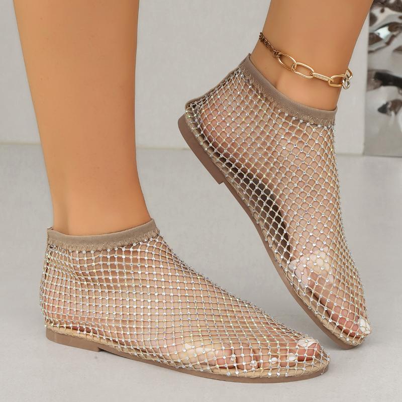 Summer Large Size Women Round Toe Flat Bottom Sandals Hollow Short Boots Water Diamond Sexy Flat Bottom Fashion Banquet Slippers