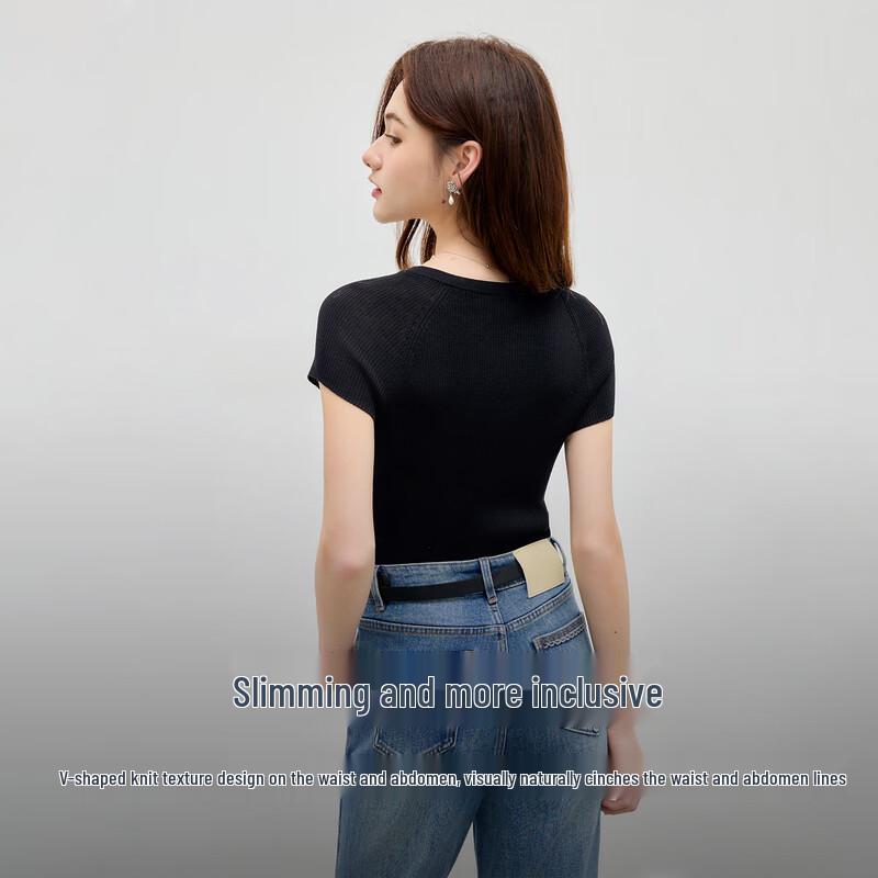 Women's V-Neck Slim Fit Short Sleeve Knit Top