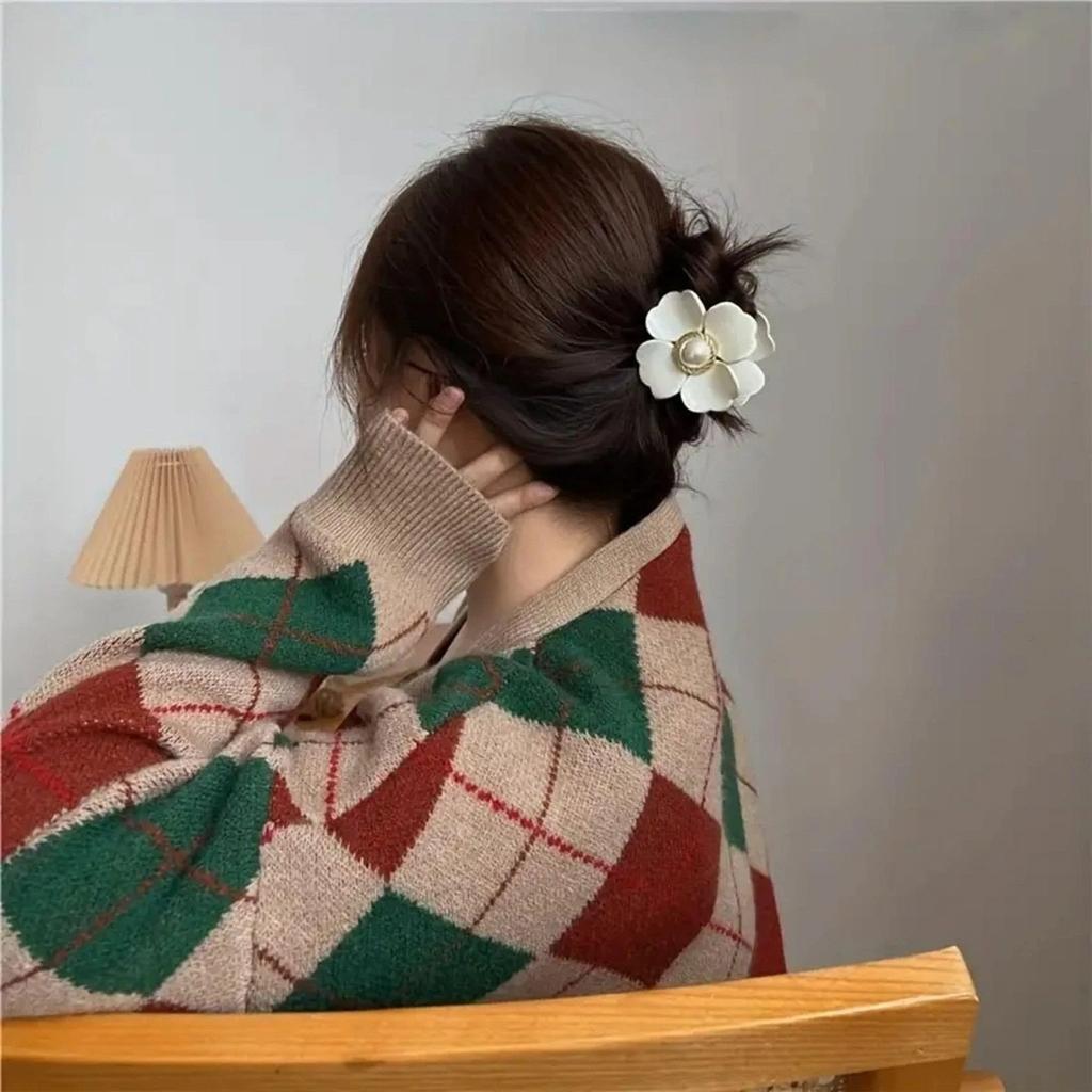 Blumenklemme für große Haarspangen Damenclip Schnalle für Haarspange Haarspangen für Frau Krallenkralle Japanisches Zubehör