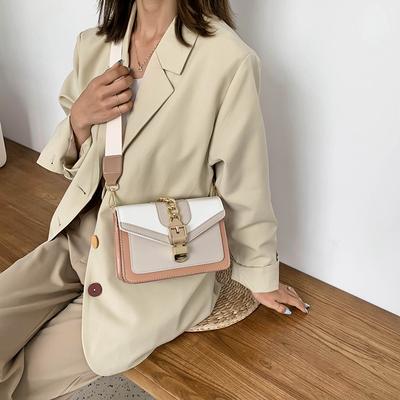 Módní dámská řetízková crossbody taška pro volný čas malá čtvercová taška přes rameno luxusní design taška přes rameno cestovní kabelka a kabelka