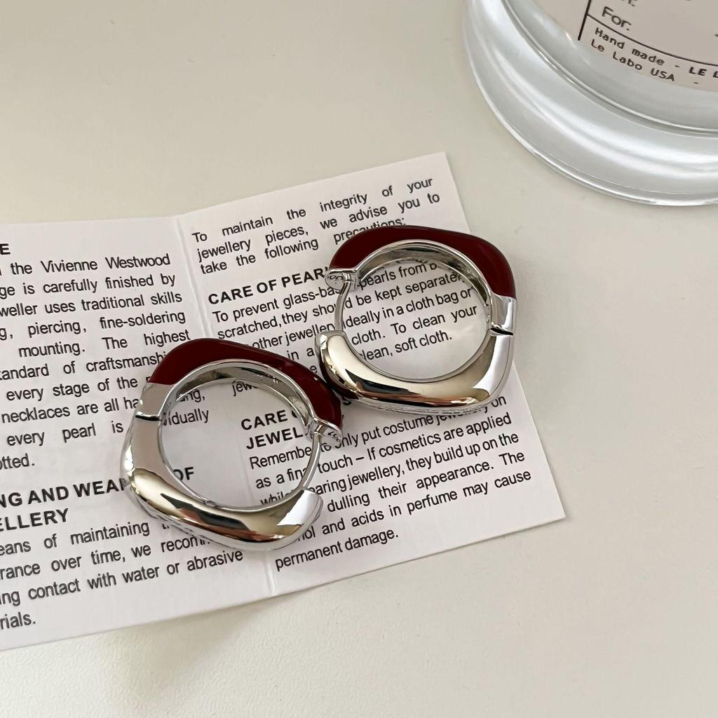 Maillard Minimalistische Weinrote Emaille Quadratische Creolen - Nischendesign & Vielseitiger Schmuck für Damen