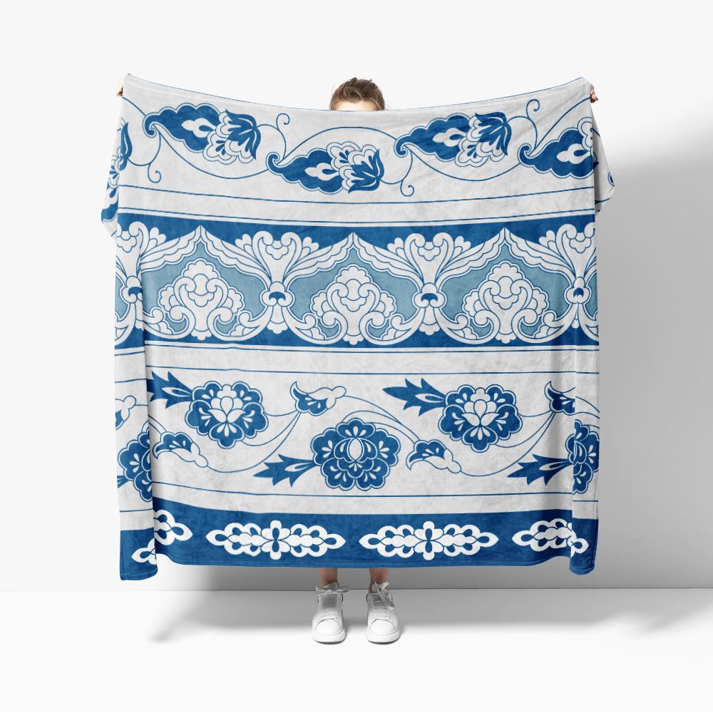 

Flannel Blue patterned porcelain pattern Throw Blanket Cozy Soft Lightweight Warm Creative Blankets for Couch Sofa Bed 75x90cm