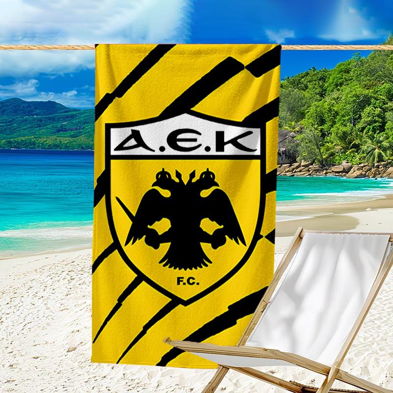 Asciugamano da Spiaggia in Microfibra AEK Atene con Design dello Stemma Oro e Nero, Leggero e Asciugatura Rapida per Viaggi Estivi, Essenziale per la Spiaggia, Piscina