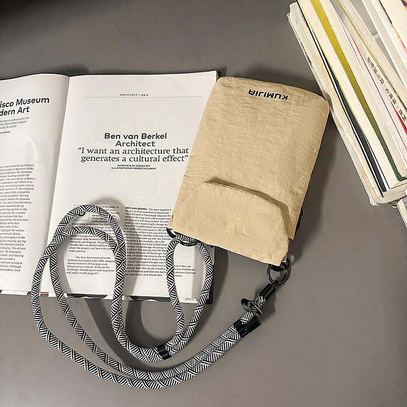

Personal mobile phone messenger bag trendy fashion 2025 summer new tooling style Japanese small bag casual shoulder card bag хаки