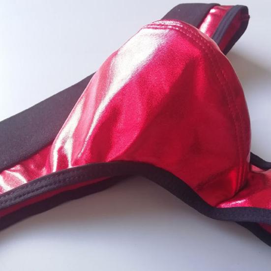 Culottes pour hommes Club Élasticité Couleur contrastée Séchage rapide Surface brillante Taille basse Vêtements de club Sous-vêtements en similicuir String pour hommes Night-club