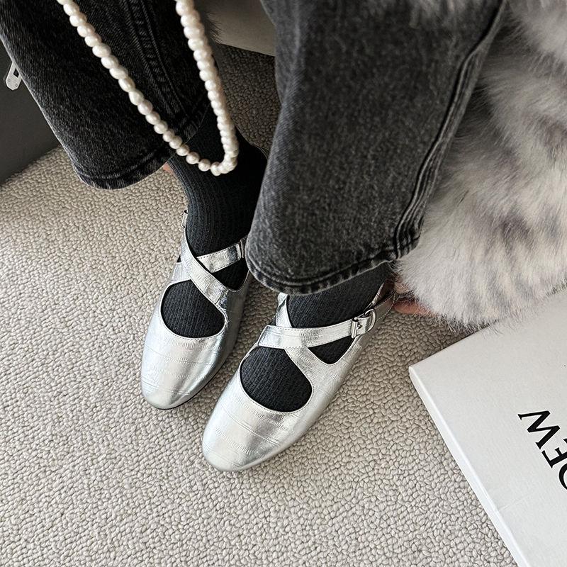 Fashion 2025 New Spring Women Pumps Genuine Leather Women Shoes Round Toe Med Heel Mary Janes Ladies Shoes Leopard Print Increase Height