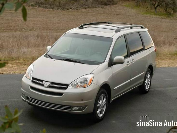 2004-2005 Toyota Sienna Headlight Lens Cover: Clear Replacement Lampshade
