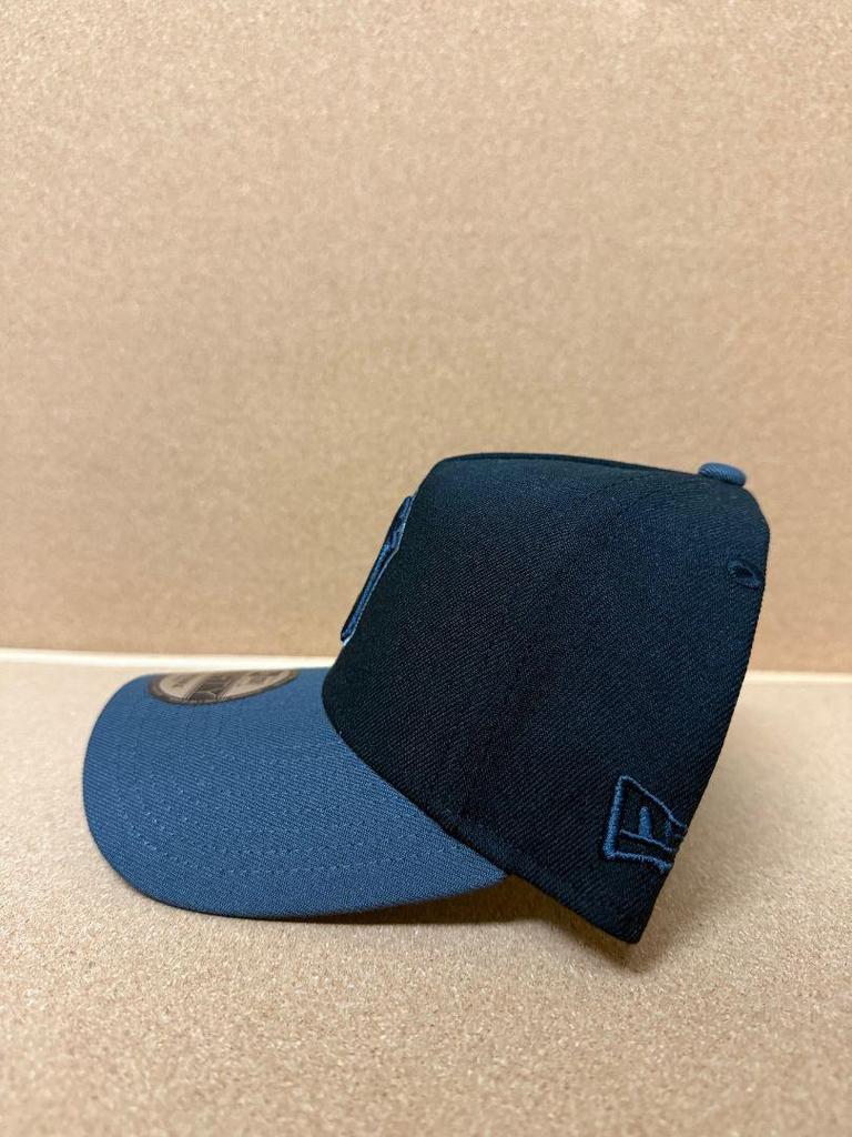 [USED] New York Yankees World Series 1999 Snapback Cap