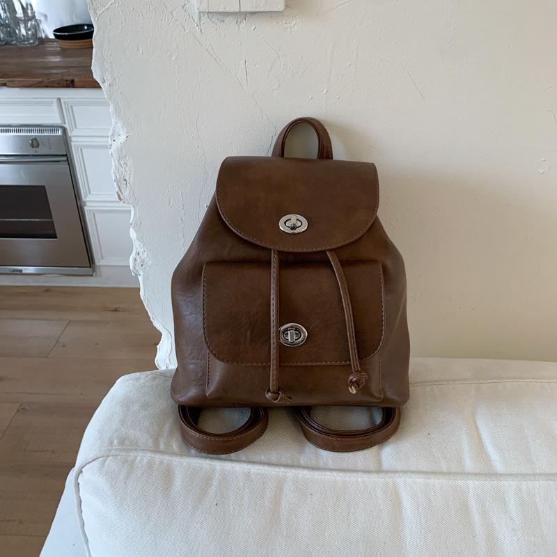 Retro Backpack Women's Fashion Leisure Niche Student Class Bag High Value Bucket Bag Travel Small Backpack
