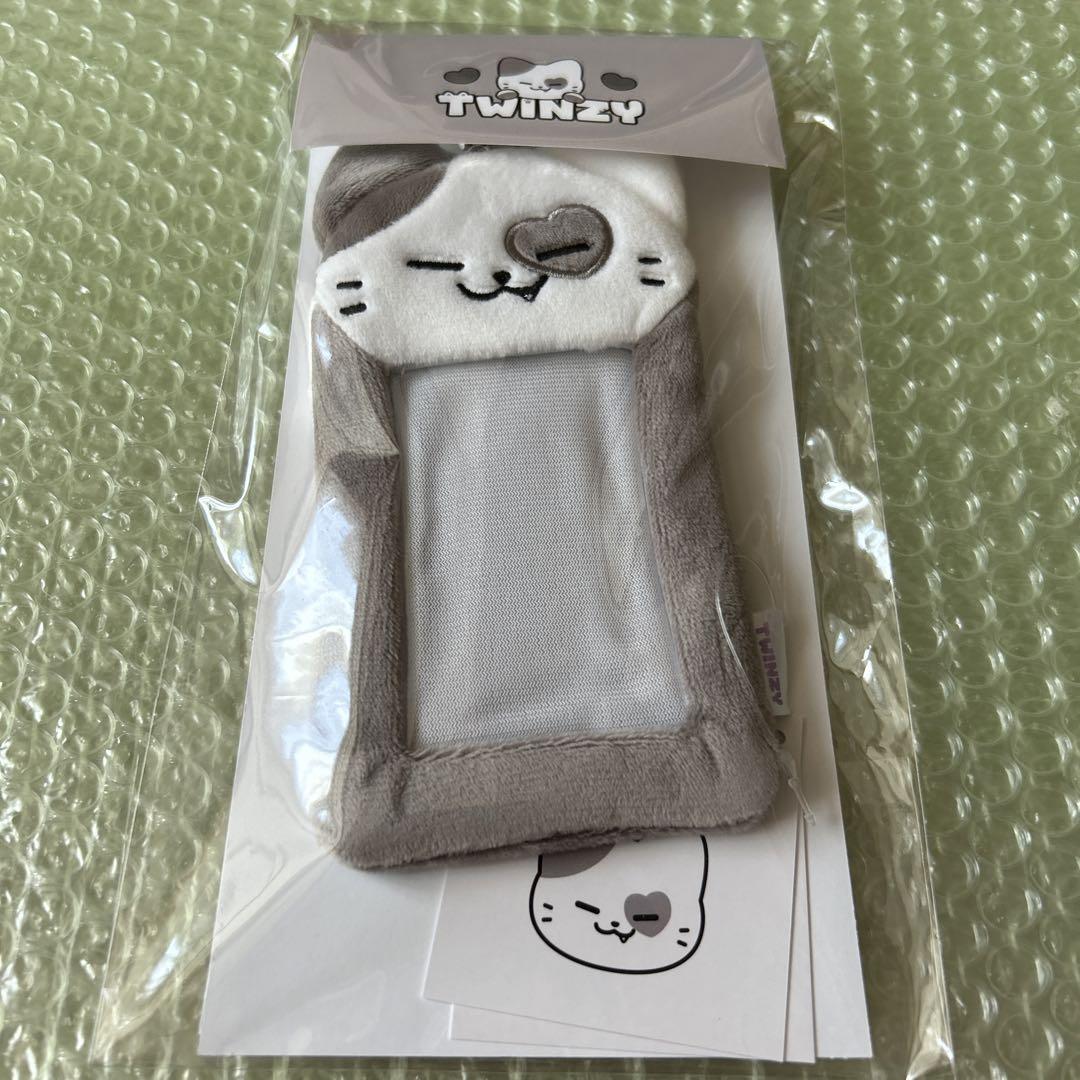 

[USED] ITZY Yeji TWINZY KKengEE Trading Card Case with Trading Cards