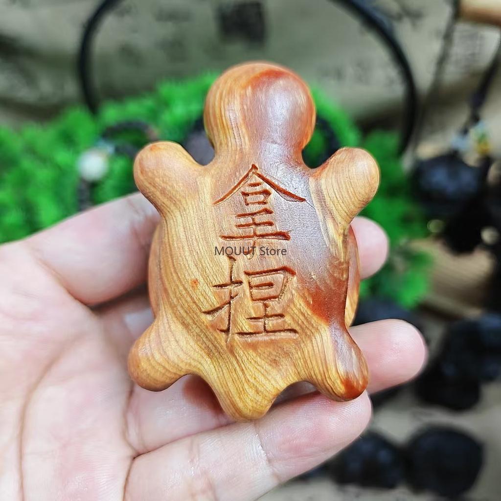 Wooden Carved Champion Cute Turtle Handheld Piece-Solid Wood Carved Pet Cartoon Ornament Car Hanging Decoration