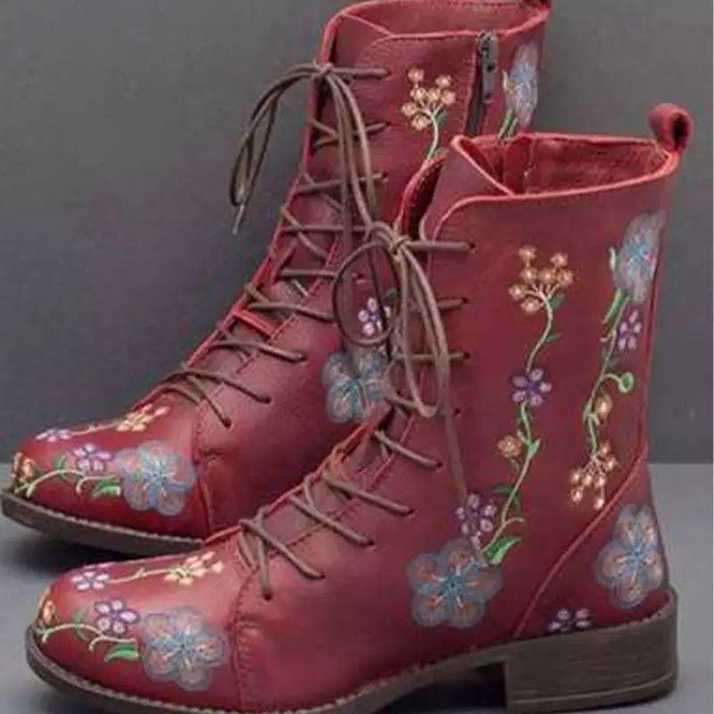 Wish hot sale new flat-bottomed lace-up embroidered Martin boots women's autumn and winter new embroidered medium boots
