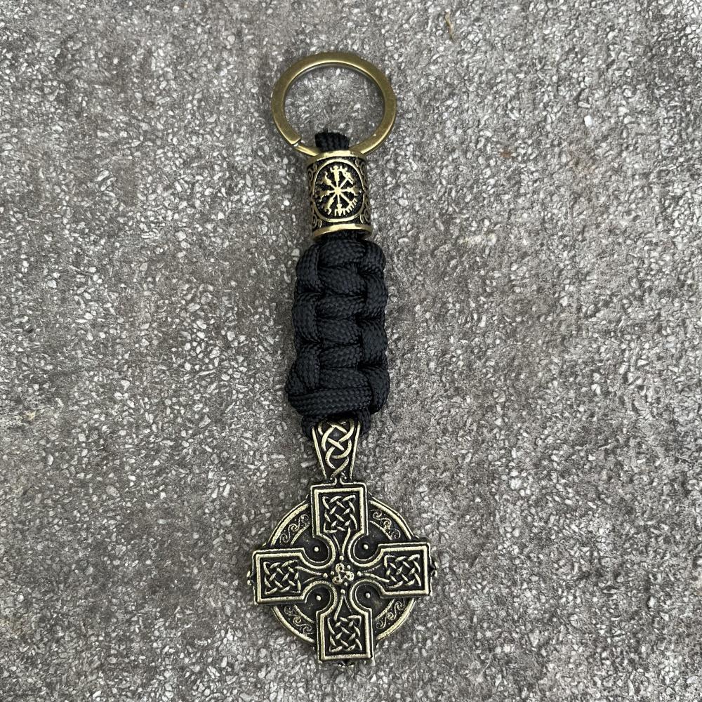 Nostalgia Norse Viking Irish Knot Cross Shield Druid Amulet Trinity Runes Beads Keychain Paracord Accessories