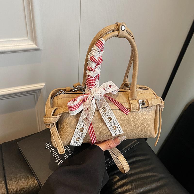 Hand Carry Trendy Fashion Pillow Bag Summer New Simple High-end Shoulder Bag Underarm Bag