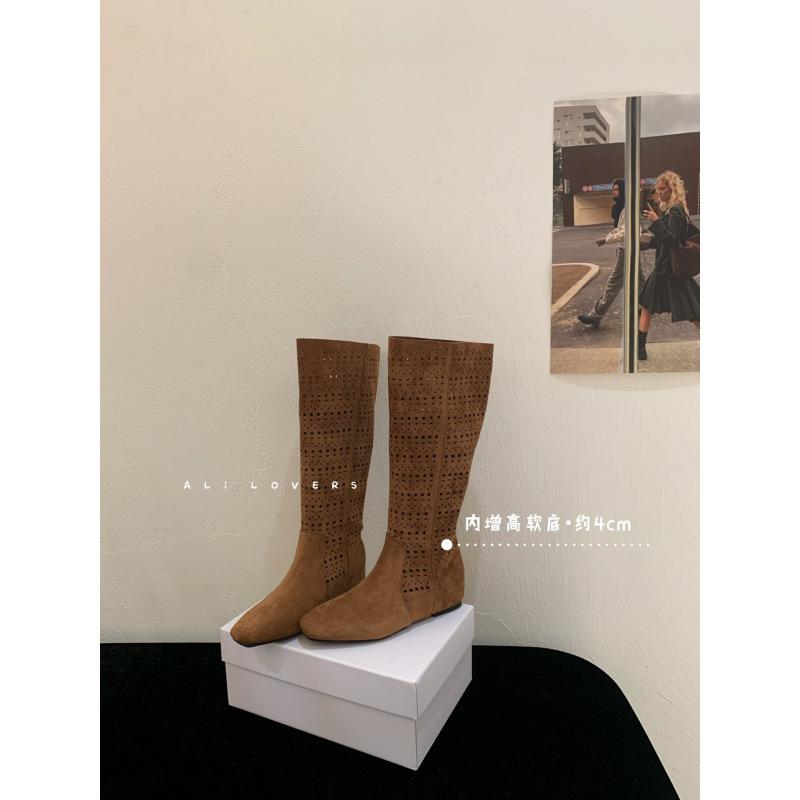 

Ботинки Женские 2025 Осень Новые Замшевые Женские Ботинки На Плоской Подошве Ботинки с Внутренней Платформой Нишевые Полые Высокие Ботинки 39