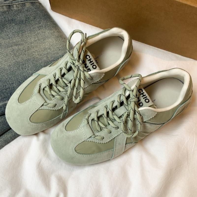 Fashion Women Shoes Spring New Soft Bottom Breathable Casual Board Shoes Soft sole Lace Up Ladies Sneakers Walking Flats Shoes for Women