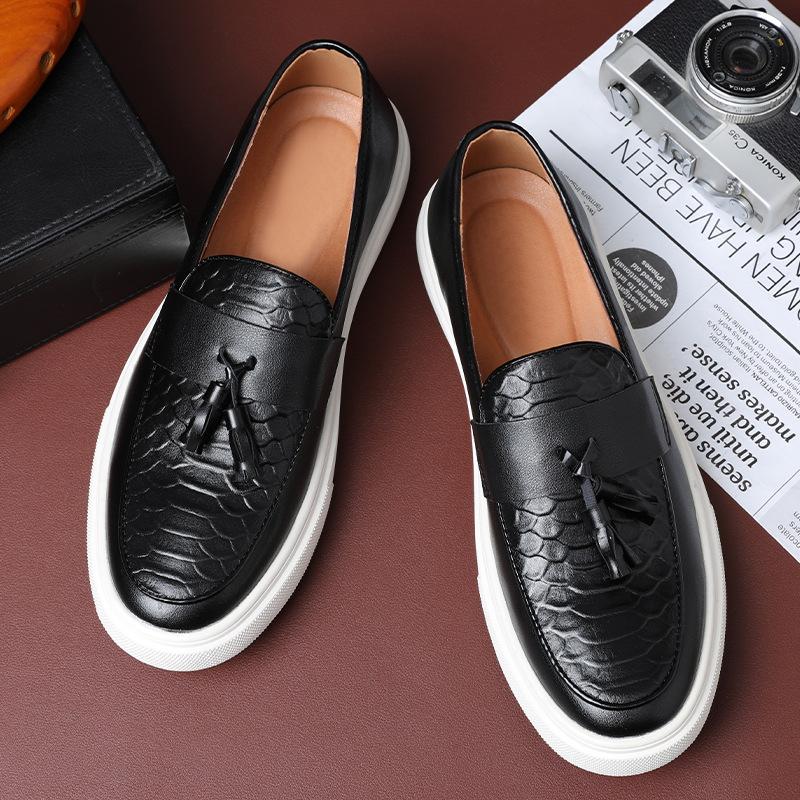WS21 Loafers one-pedal versatile embossed casual men's loafers tassels foreign trade