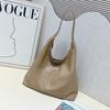 Leather Women'S Bags, High-End Light Luxury Commuting Versatile Bags, Large-Capacity Underarm Bags, Shoulder Bags, Messenger Bags, Tote Bags.
