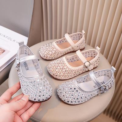 Moda Nova Primavera e Verão Sapatos Casuais de Couro com Strass, Boca Rasa, Solado Macio para Meninas