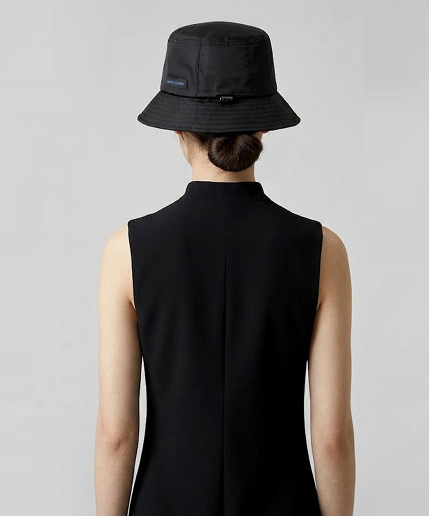 AVEN Airglow Metal Emblem Bucket Hat Black