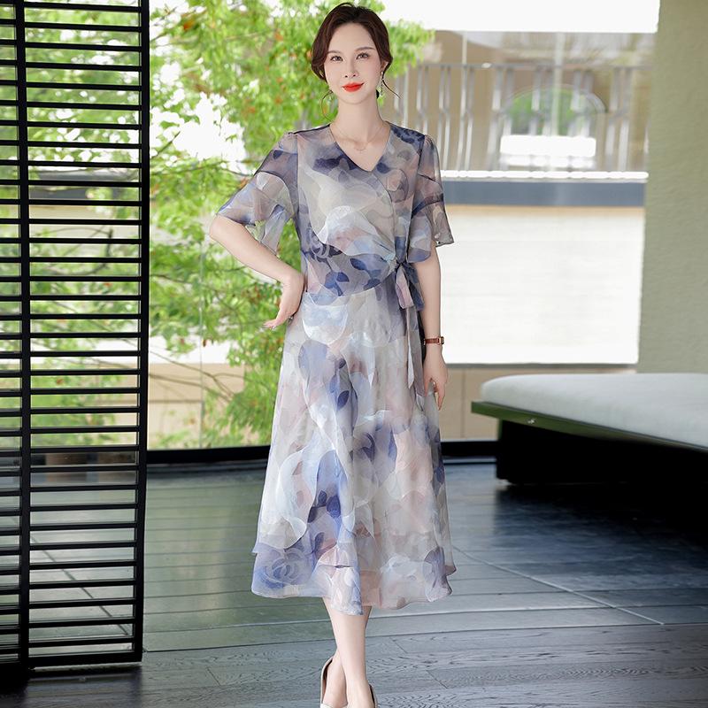 

2026 Summer Floral Print Waist-Cinching Dress for Middle-Aged & Elderly Women 4XL