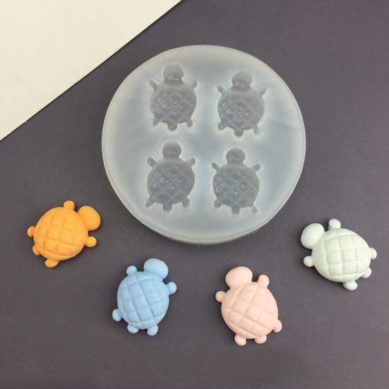 2Pcs Cute Turtle Crab Mold Food-Grade Silicone Mold Chocolate Resin Soap Mold Easy-Release Reusable Baking Mold for Cake Decor Decompression Toy