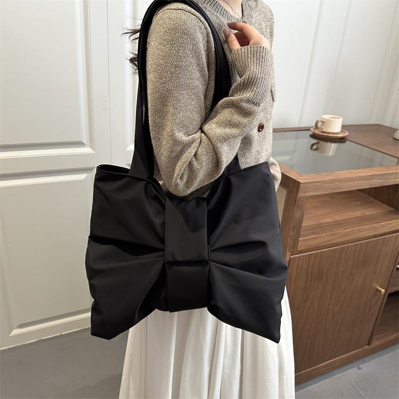Street Style Butterfly Knot Tote Bag With Large Capacity For Daily Use