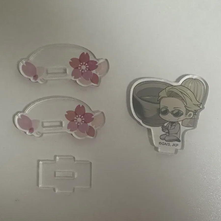 

Акрил Нанами Кэнто