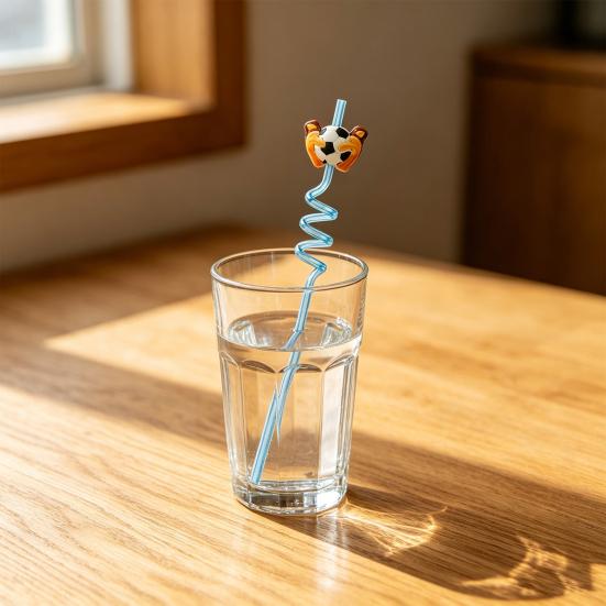 2Pcs Soccer Theme Spiral Straws, PET Reusable Curved Drinking Straws with Football Charm, World Mug Party Beverage Decor