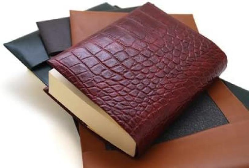 Recycled Leather Book Cover with Low-maintenance (A4 Size, Bookmark) (crocodile-embossed Brown)