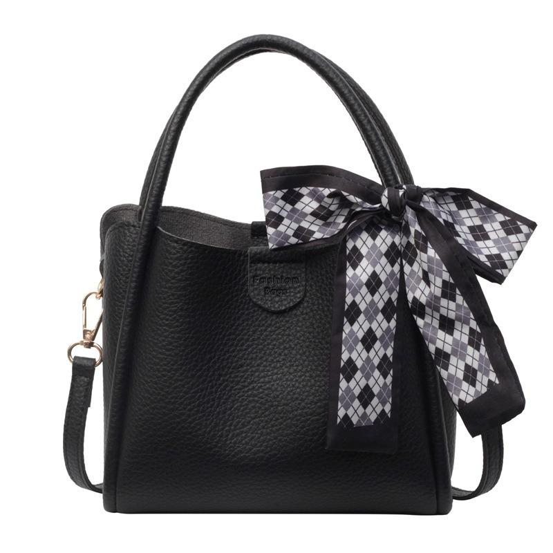 Hand carry commuter bag women's new high-end shoulder bag versatile silk scarf bucket bag messenger bag