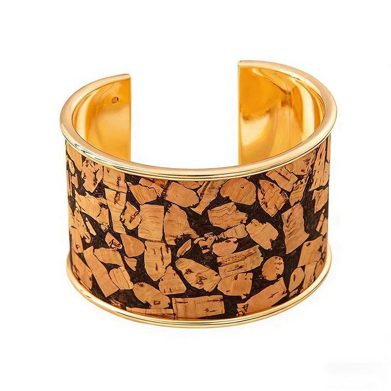 Cross-border hot-selling simple graffiti opening bracelet, high-end women's ins wide-faced bracelet, personalized trendy and cool retro jewelry.